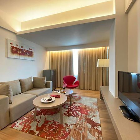 Grand Zuri Dumai Hotel Bagian luar foto