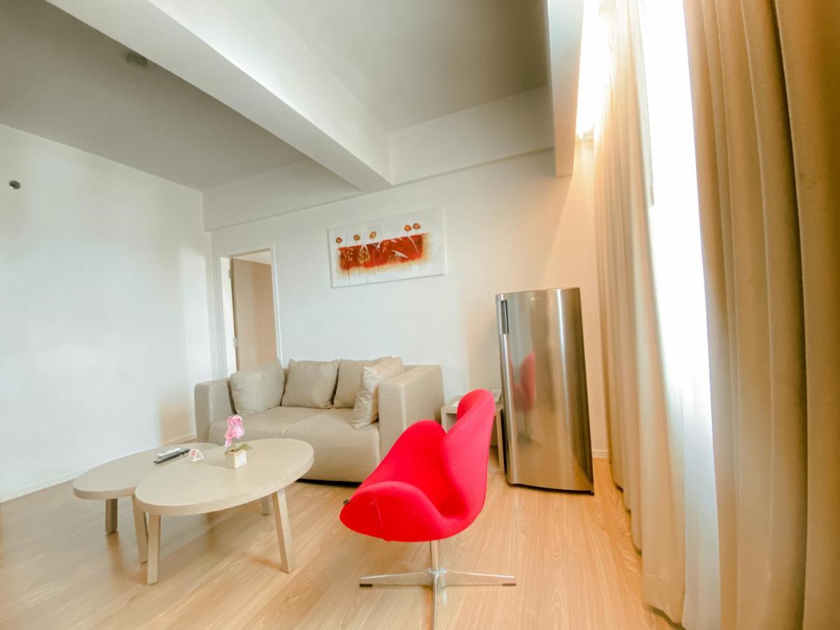 Grand Zuri Dumai Hotel Bagian luar foto
