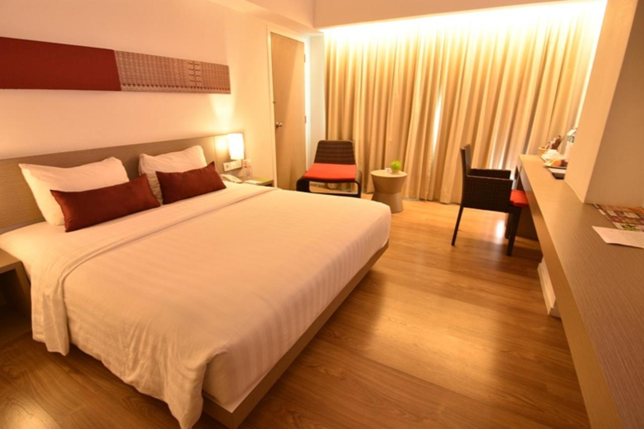Grand Zuri Dumai Hotel Bagian luar foto
